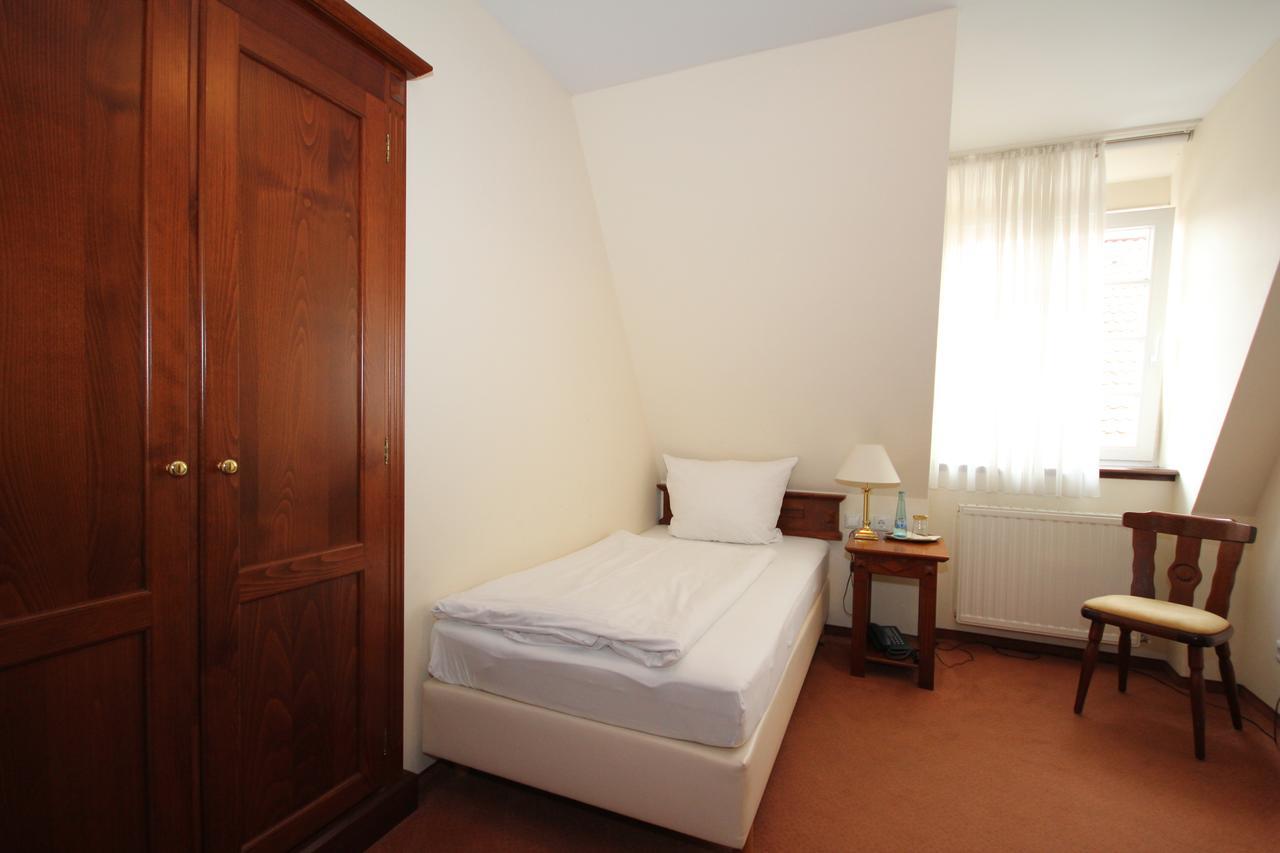 Hotel Drei Linden Lünen Exteriör bild