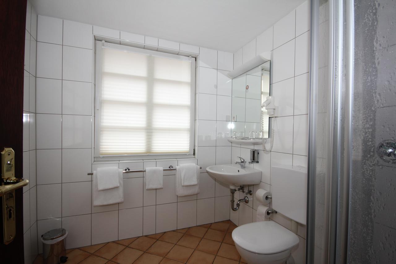 Hotel Drei Linden Lünen Exteriör bild